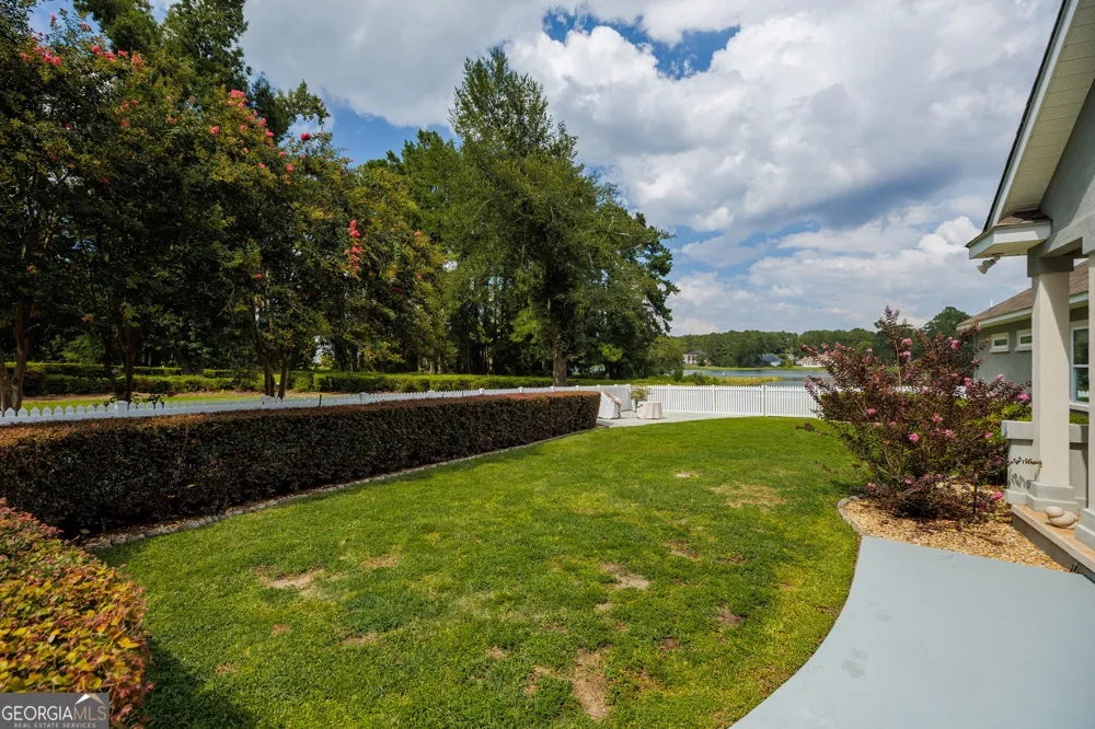 4709 Blackwater DR Valdosta, GA 31602