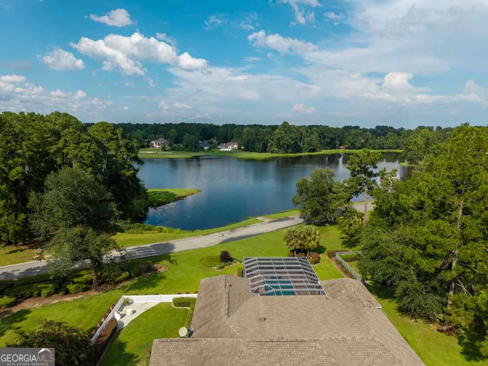 4709 Blackwater DR Valdosta, GA 31602
