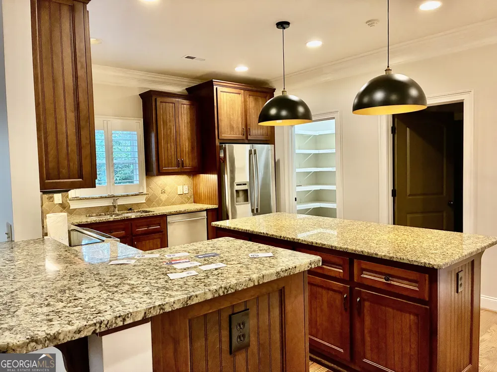 2 Pear ST Rome, GA 30161