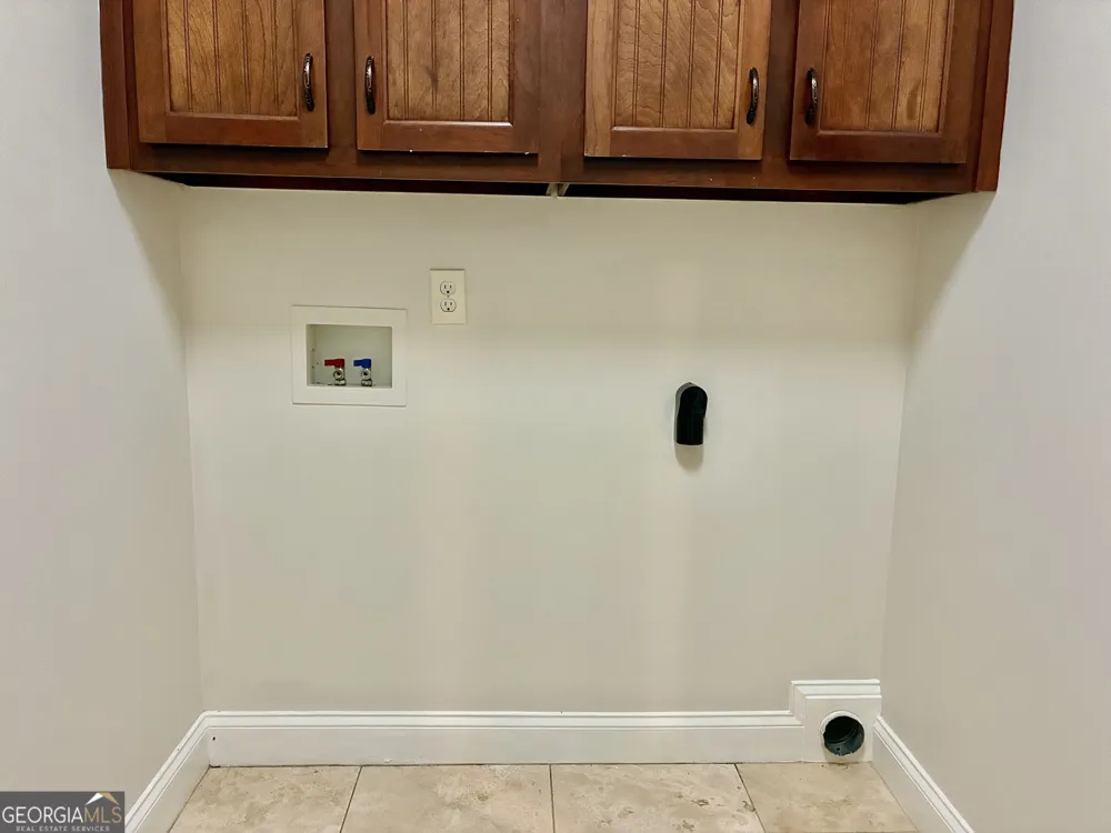 2 Pear ST Rome, GA 30161