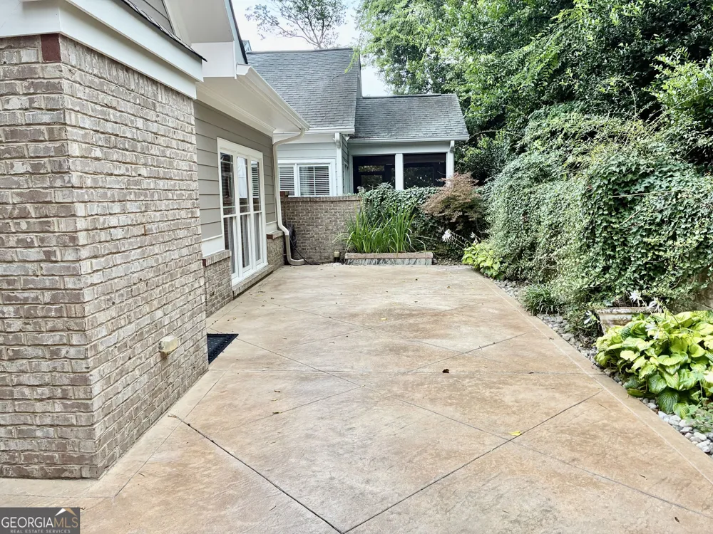 2 Pear ST Rome, GA 30161