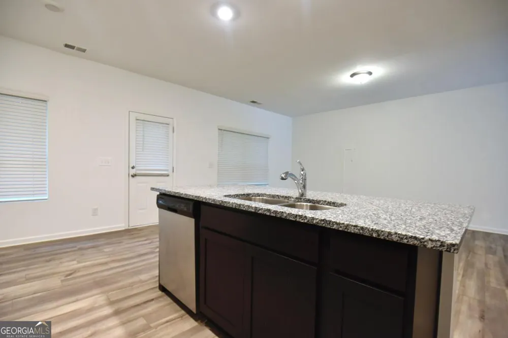 1349 Cooper Springs RD Grayson, GA 30017