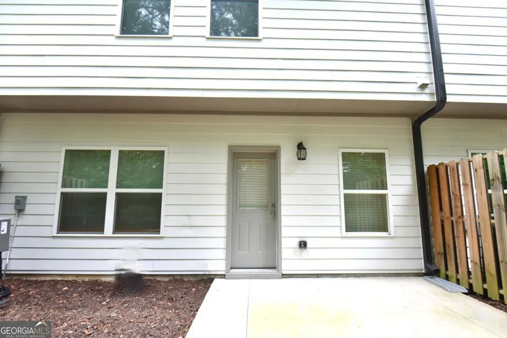1349 Cooper Springs RD Grayson, GA 30017