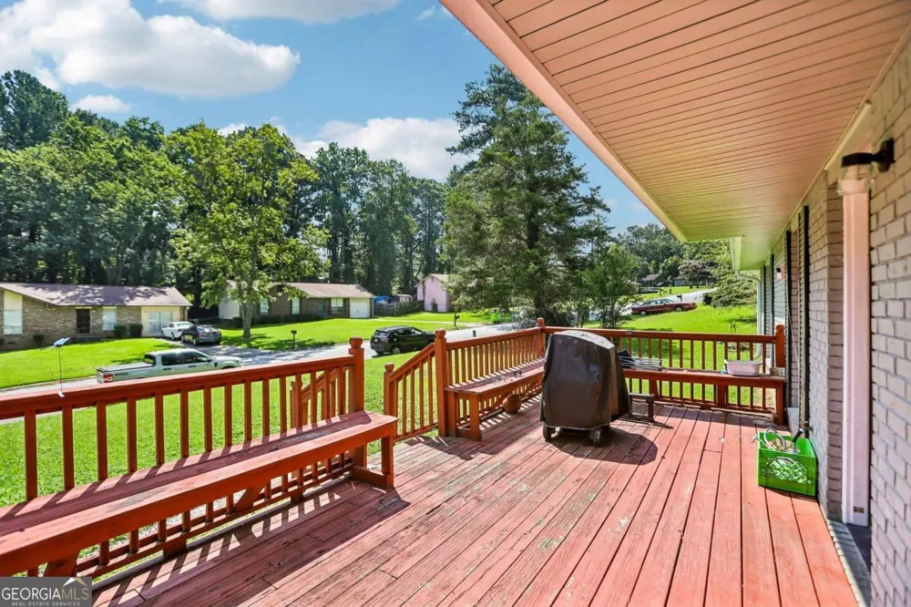 201 Meadowlark LN Jonesboro, GA 30236