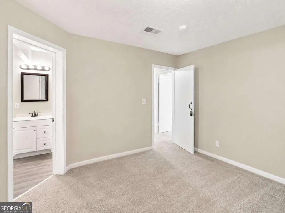 201 Meadowlark LN Jonesboro, GA 30236