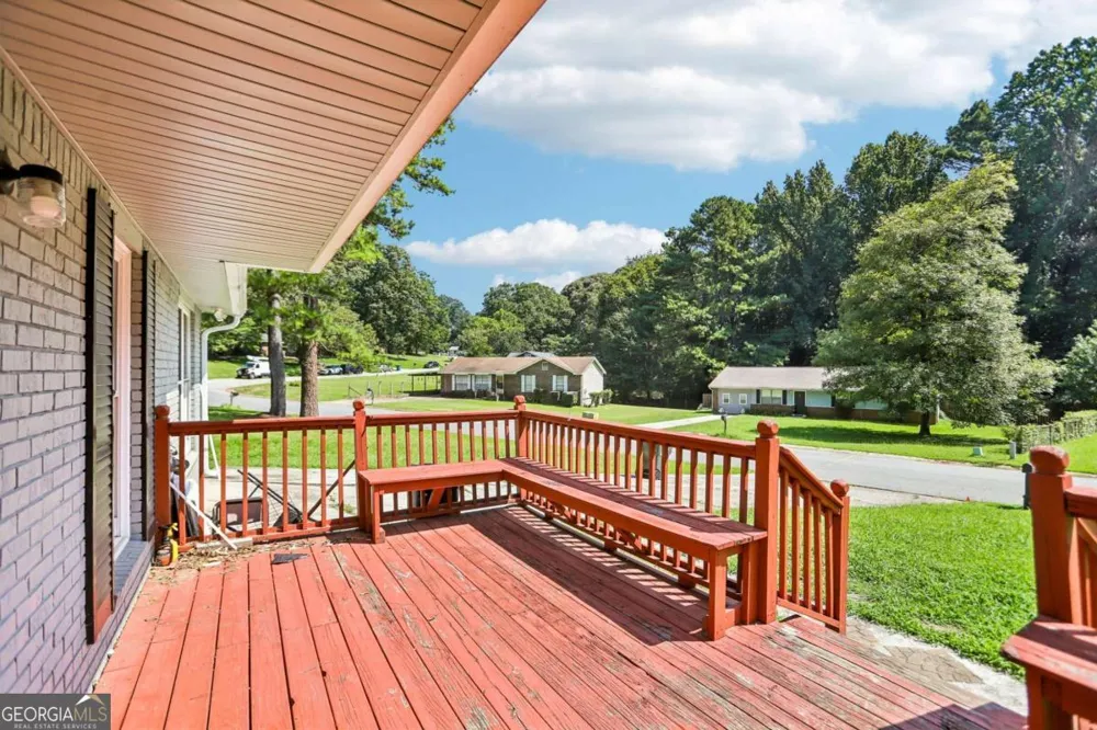 201 Meadowlark LN Jonesboro, GA 30236