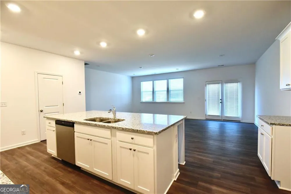 140 Star CT Pendergrass, GA 30567