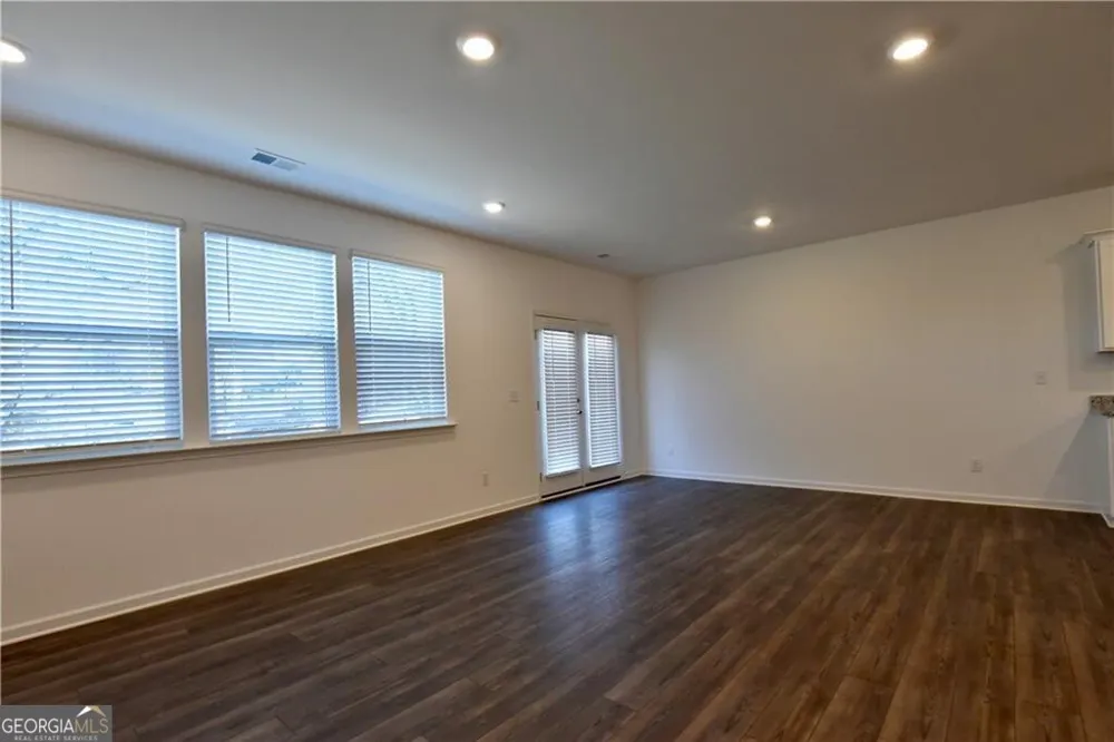 140 Star CT Pendergrass, GA 30567