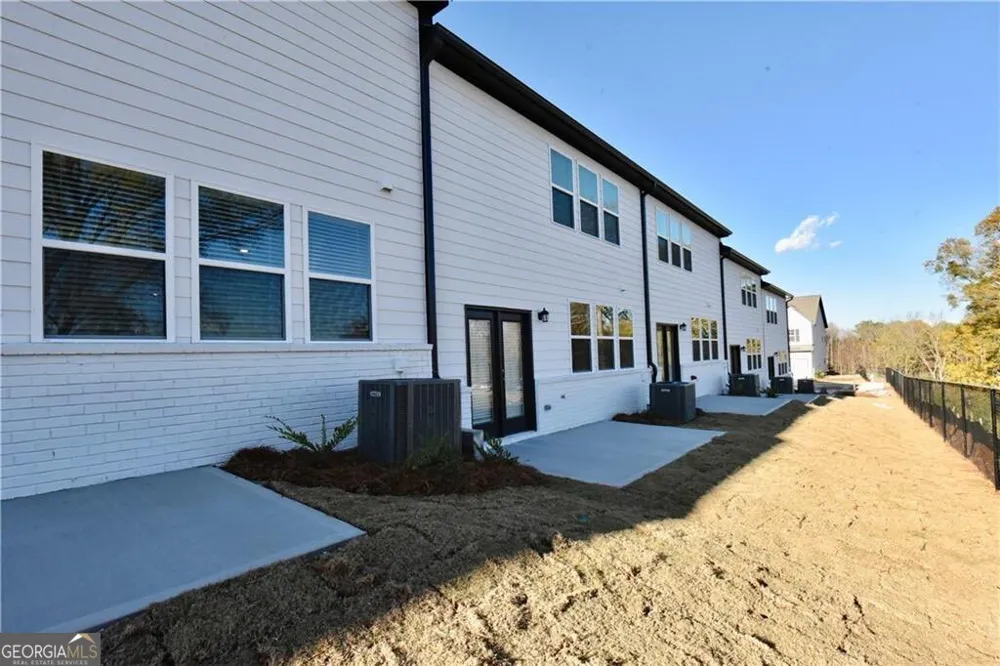 140 Star CT Pendergrass, GA 30567