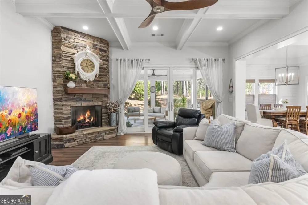 1231 Glen Eagle DR Greensboro, GA 30642