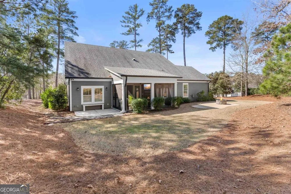 1231 Glen Eagle DR Greensboro, GA 30642