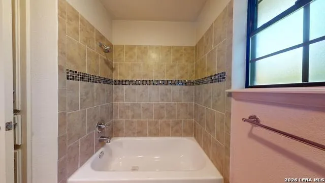 112 Tomahawk Cir Cibolo, TX 78108