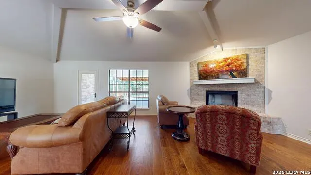 112 Tomahawk Cir Cibolo, TX 78108