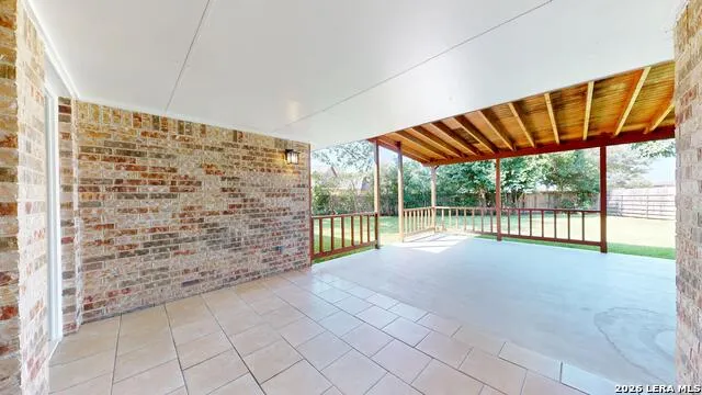 112 Tomahawk Cir Cibolo, TX 78108