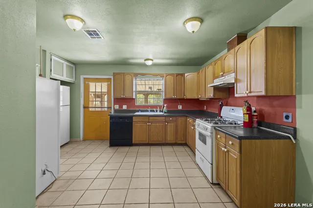 4735 Aloha San Antonio, TX 78219