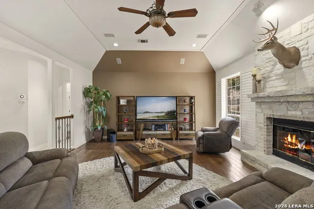 6430 Derby Way Bulverde, TX 78163