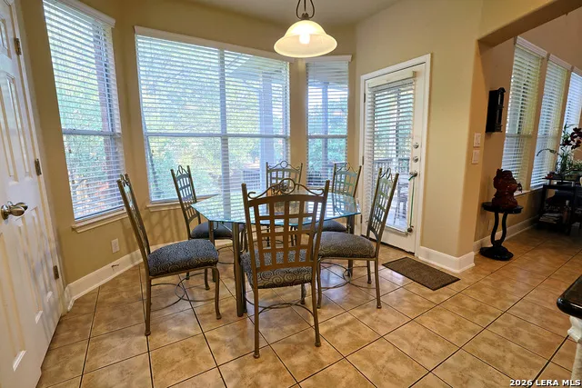 3422 Pinnacle Dr San Antonio, TX 78261