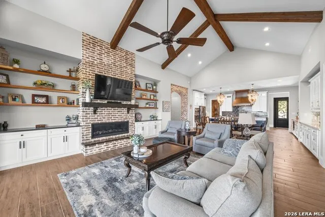 156 PUZZLE PASS Spring Branch, TX 78070