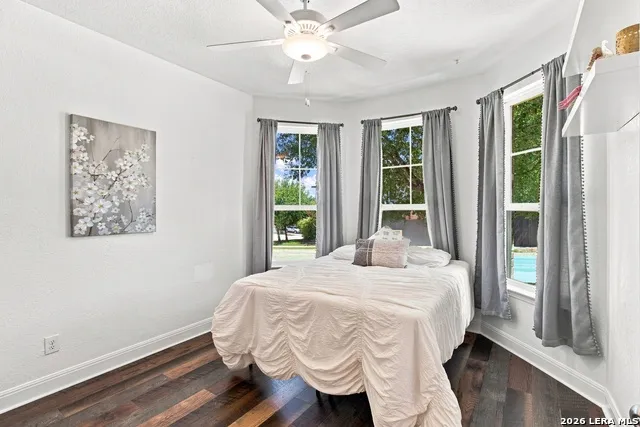 272 Flint Road Cibolo, TX 78108