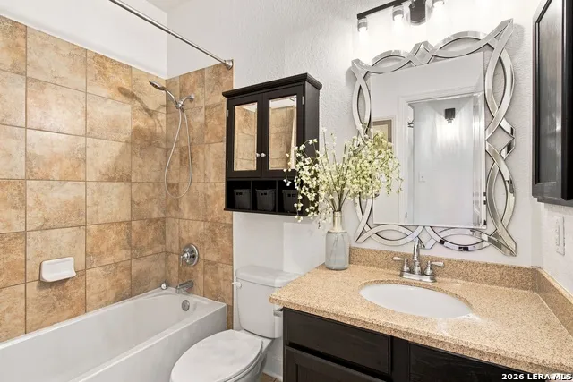272 Flint Road Cibolo, TX 78108