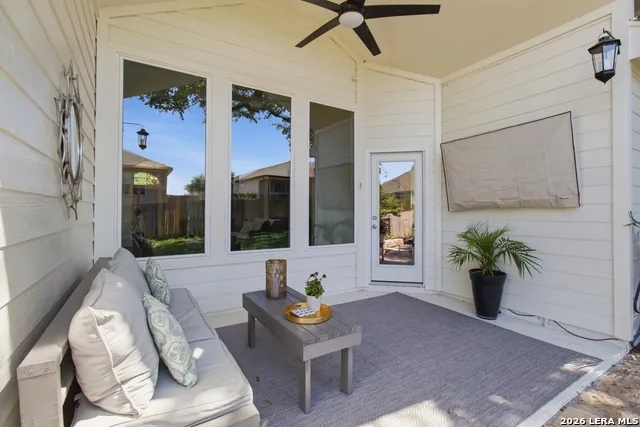 272 Flint Road Cibolo, TX 78108