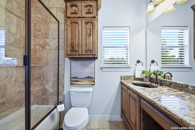 128 ABREGO RIDGE DR Floresville, TX 78114