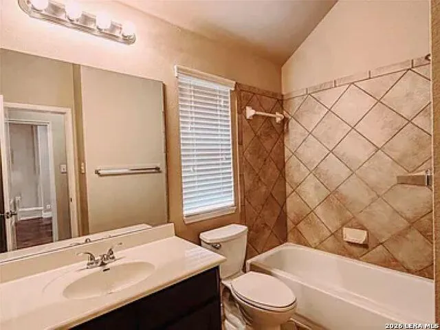 3022 Hidden MDW Seguin, TX 78155