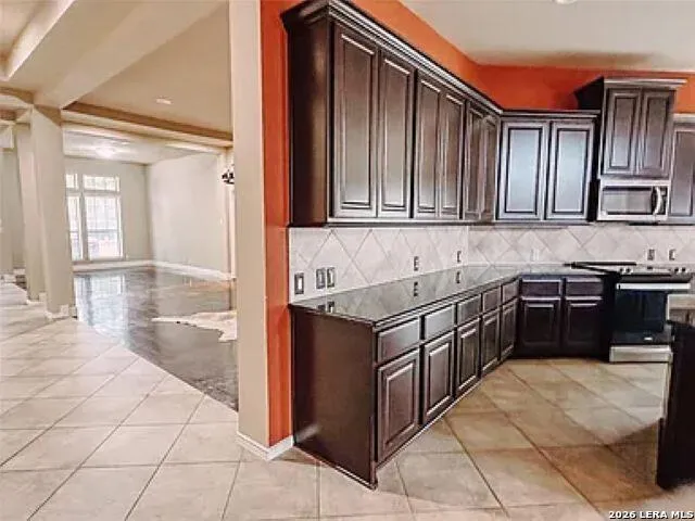 3022 Hidden MDW Seguin, TX 78155