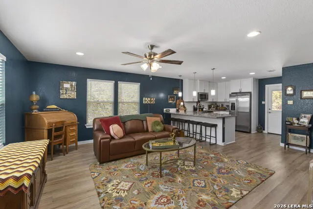 185 Northeast Bandera, TX 78003