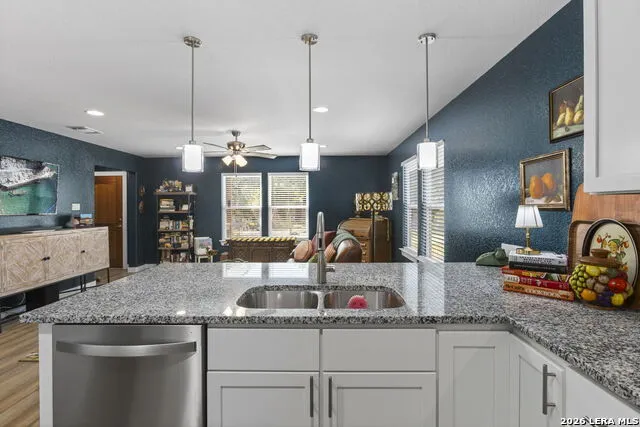 185 Northeast Bandera, TX 78003