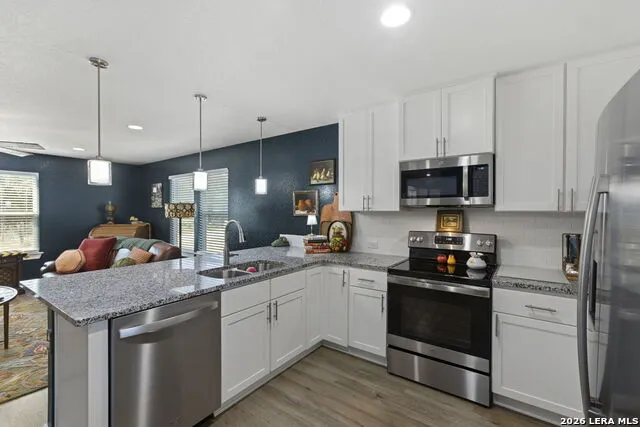 185 Northeast Bandera, TX 78003