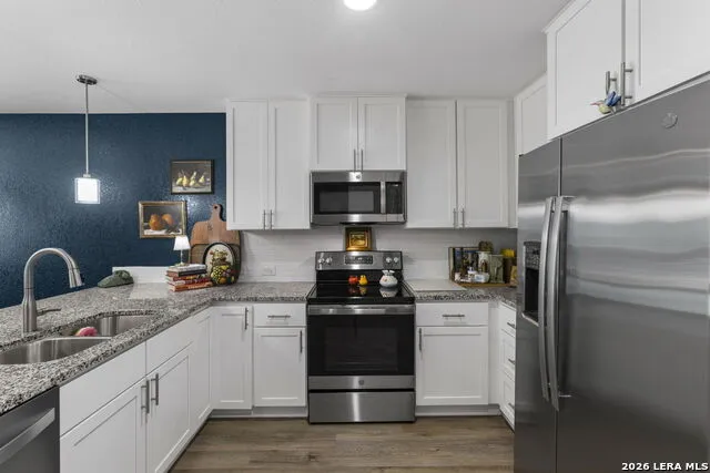 185 Northeast Bandera, TX 78003