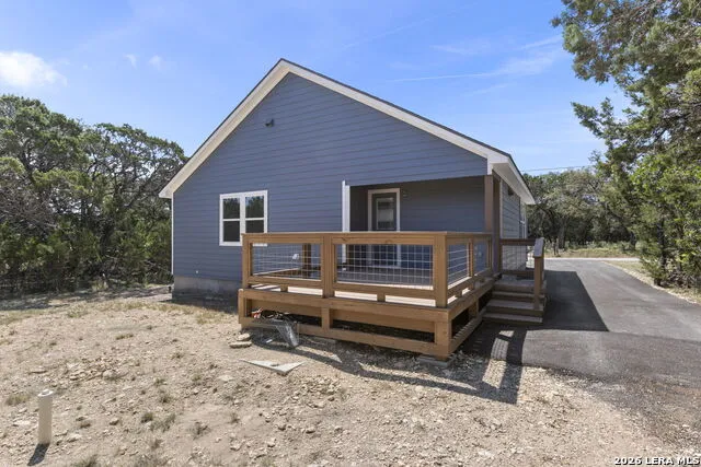 185 Northeast Bandera, TX 78003