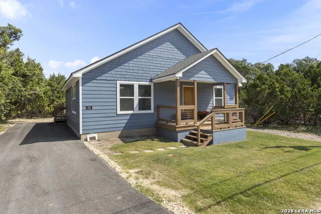 185 Northeast Bandera, TX 78003