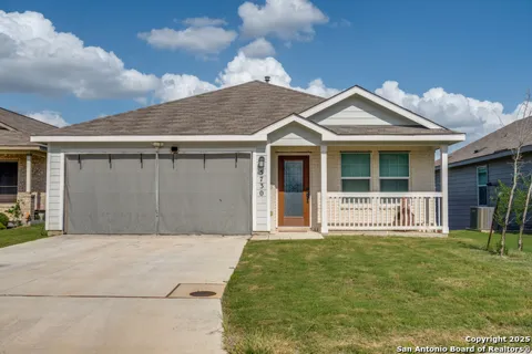 5730 Leisure Cres