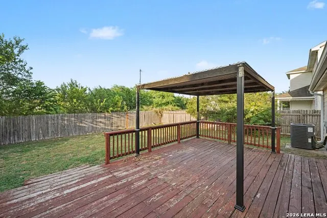 8715 Laguna San Antonio, TX 78251