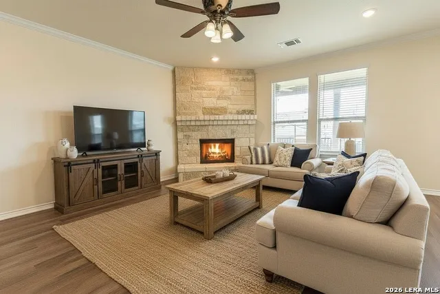 29906 Sestra Bulverde, TX 78163