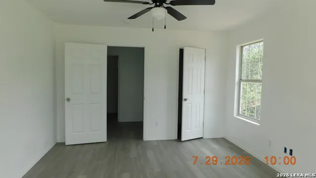 55 S 3rd Somerset, TX 78069