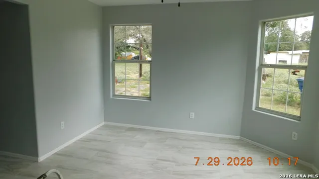 55 S 3rd Somerset, TX 78069