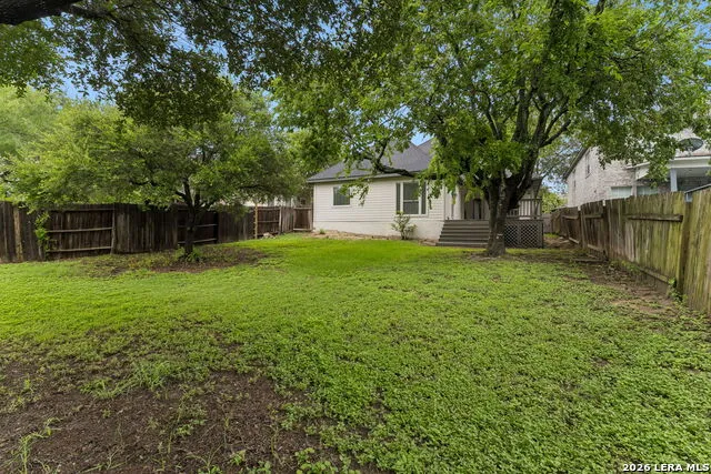 11335 AMHURST DR San Antonio, TX 78213