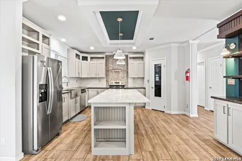 659 Private Road 1508