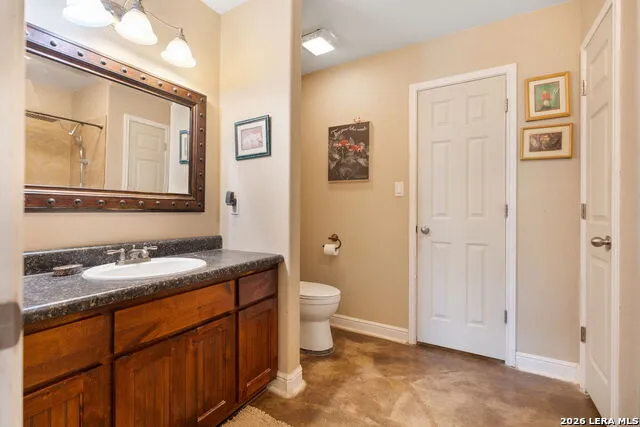 126 MADRONE RDG Comfort, TX 78013