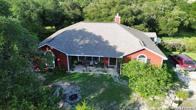 126 MADRONE RDG Comfort, TX 78013