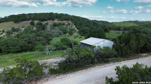 126 MADRONE RDG Comfort, TX 78013