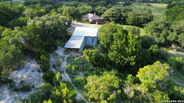 126 MADRONE RDG Comfort, TX 78013