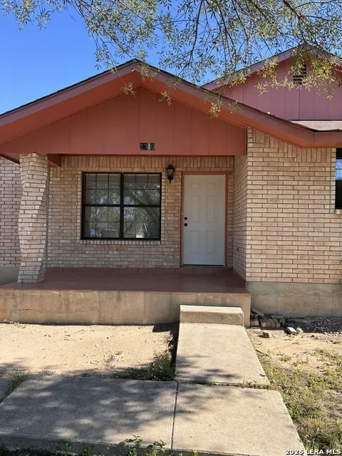 2340 Royal Park