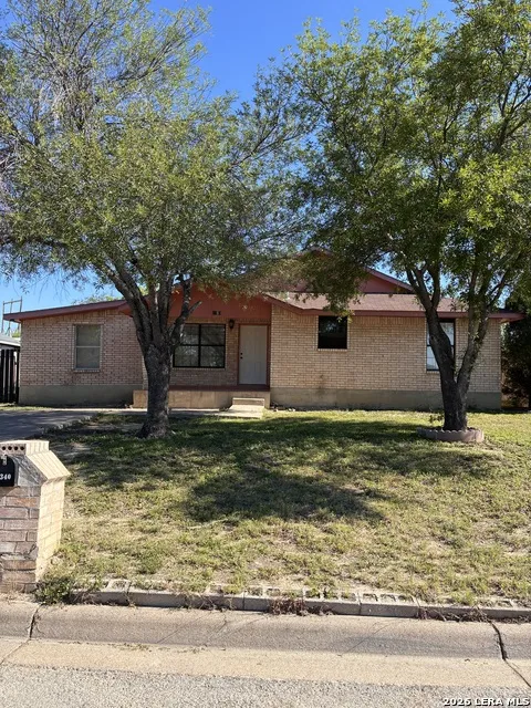 2340 Royal Park Eagle Pass, TX 78852