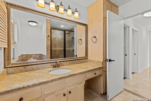 16827 Marlhead Helotes, TX 78023