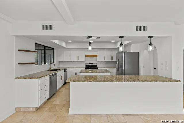 16827 Marlhead Helotes, TX 78023