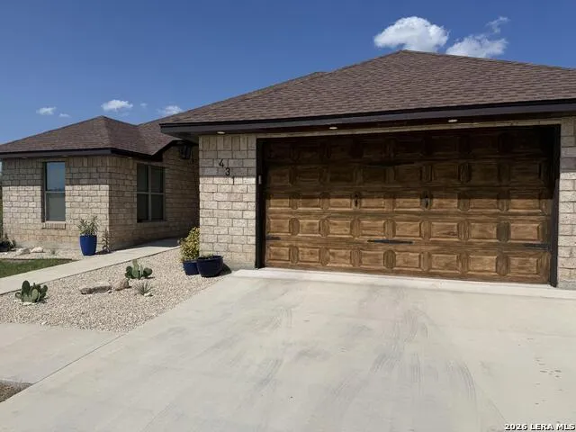 431 La Vista DR Del Rio, TX 78840